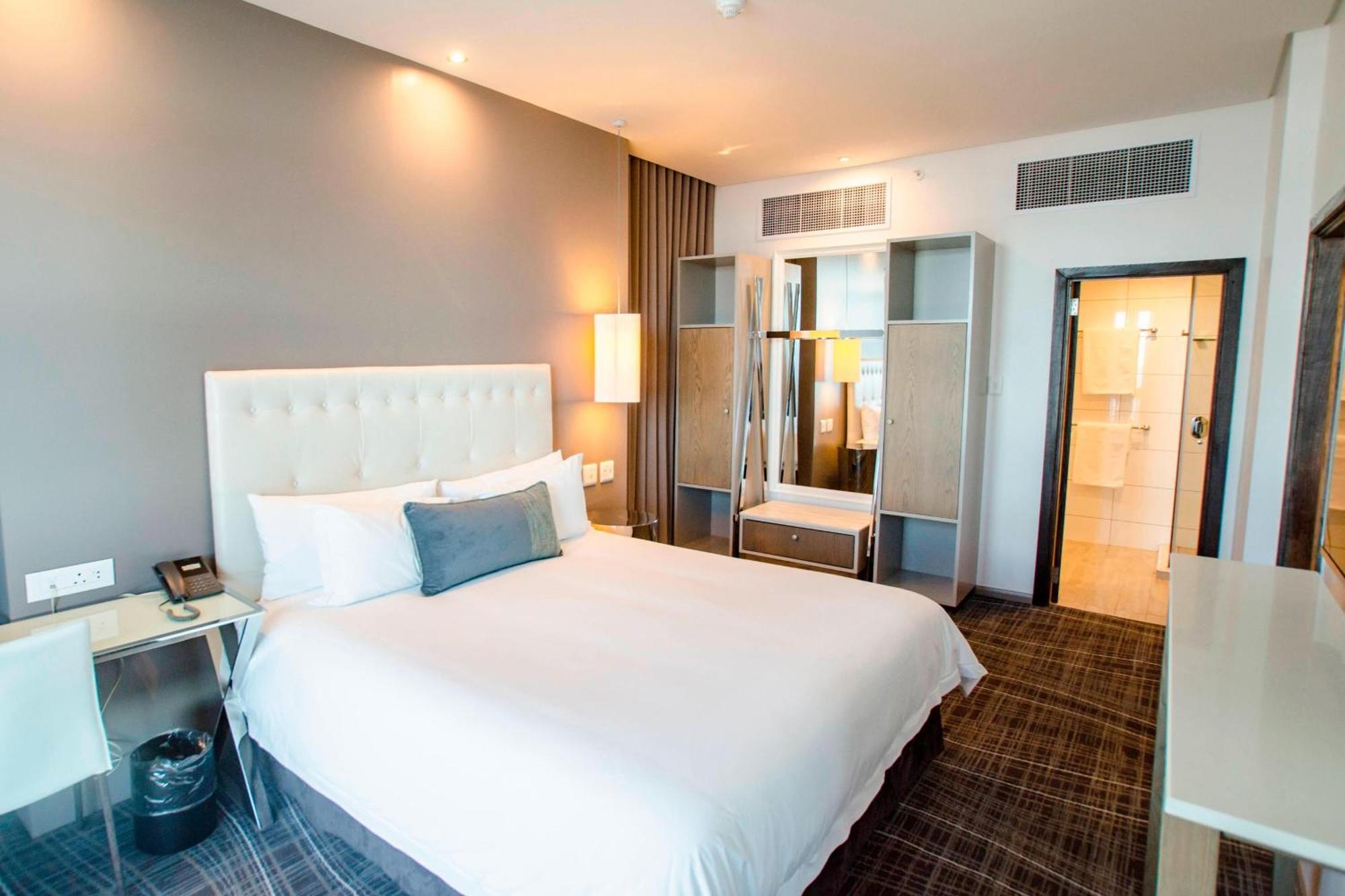 Hotel Protea By Marriott Umhlanga 3*